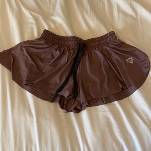 Keiki Kona trendy flowy shorts